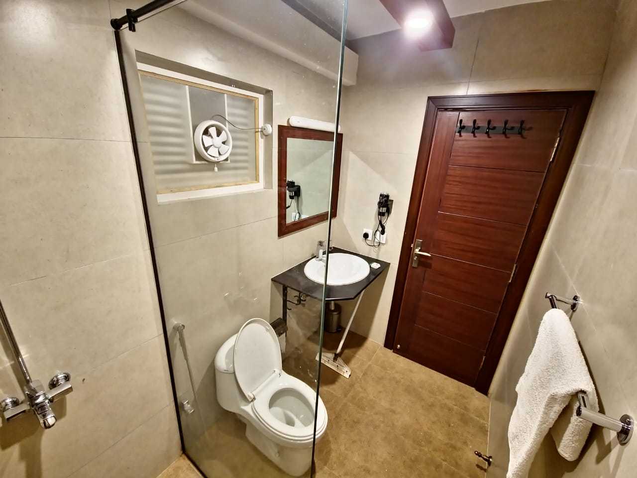 Hotel hilla nathia gali