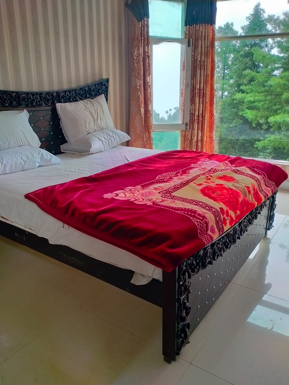3 Bedrooms